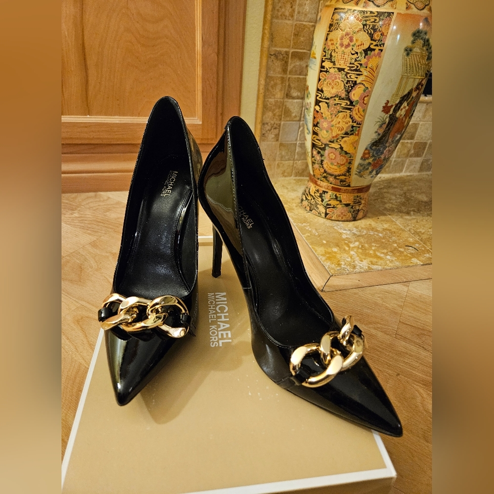 Michael Kors Scarlet Patent Leather Pumps